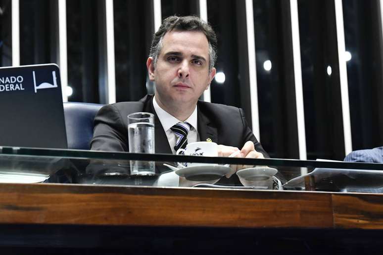 Pacheco já tem projeto de Refis pronto, apresentado em 2020, e designou Fernando Bezerra como relator.