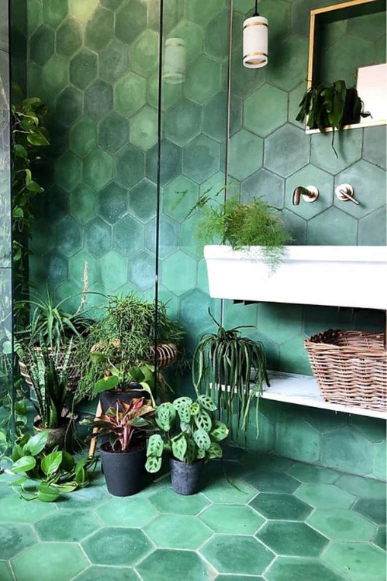 35. Revestimento hexagonal verde – Foto Anna Hayman Designs