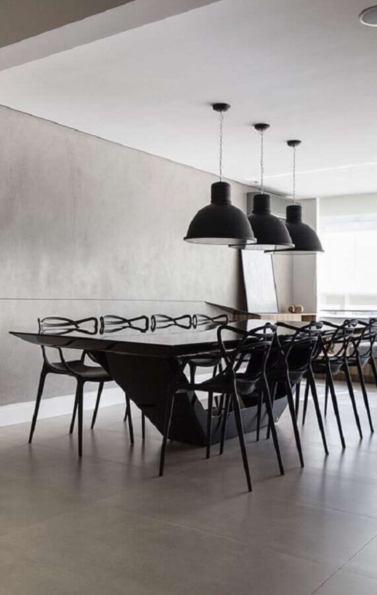 61. Decoração de sala cinza moderna com cadeiras para mesa de jantar preta – Foto: Pinterest