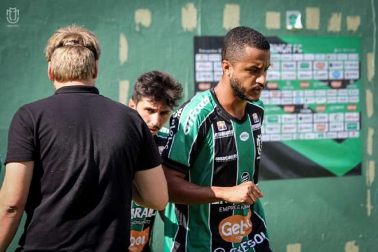 Defensor não deixou de pregar respeito ao adversário (Bruno Rodrigo Araújo/Maringá FC)