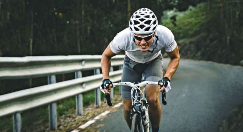 Ajustes que você deve fazer para que a chuva não afete seu treino na bike