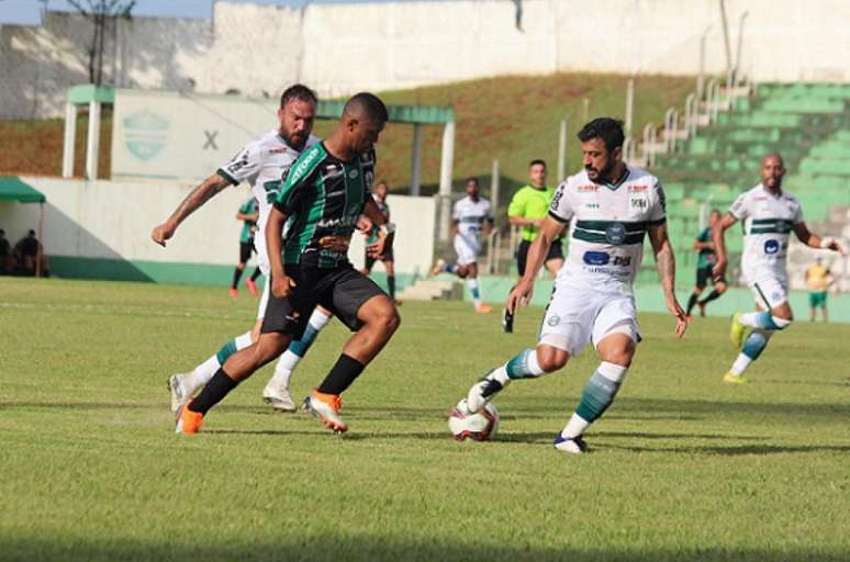 Partida terminou 1 a 0 para o time da capital paranaense (Bruno Araújo/Maringá FC)