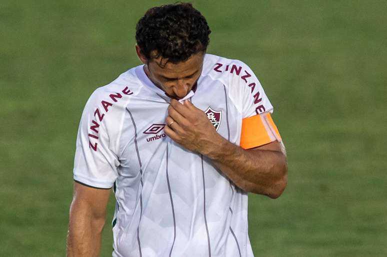 Fred deixou a desejar no jogo em que o Flu perdeu para o Junior Barranquilla por 2 a 1, no Maracanã