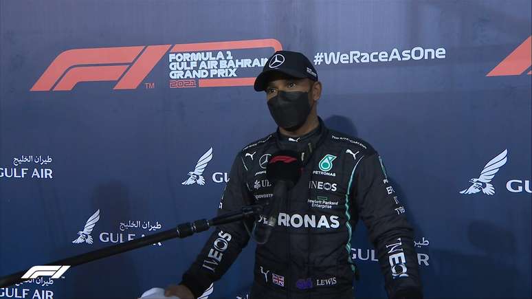 Lewis Hamilton vai largar de segundo no Bahrein 