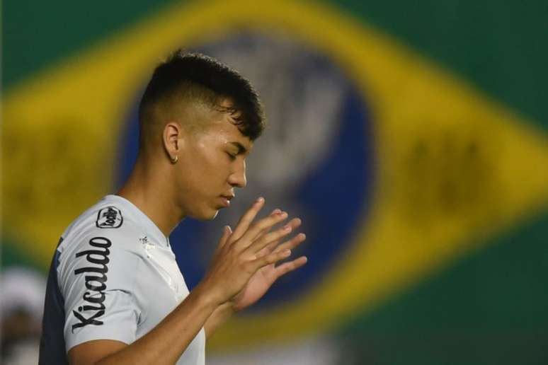 O atacante Kaio Jorge é dúvida para o duelo de ida contra o San Lorenzo (Foto: Ivan Storti/Santos FC)