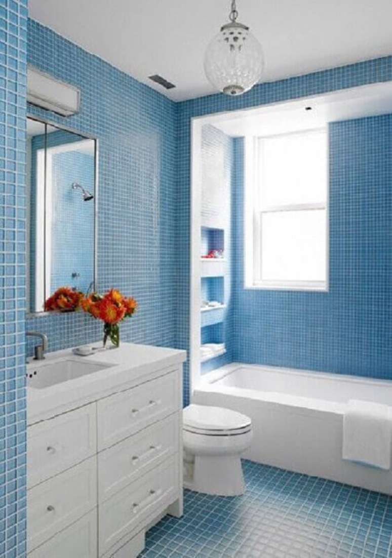 2. Saiba como escolher a melhor tonalidade de azul para o seu banheiro decorado – Foto: Pinterest