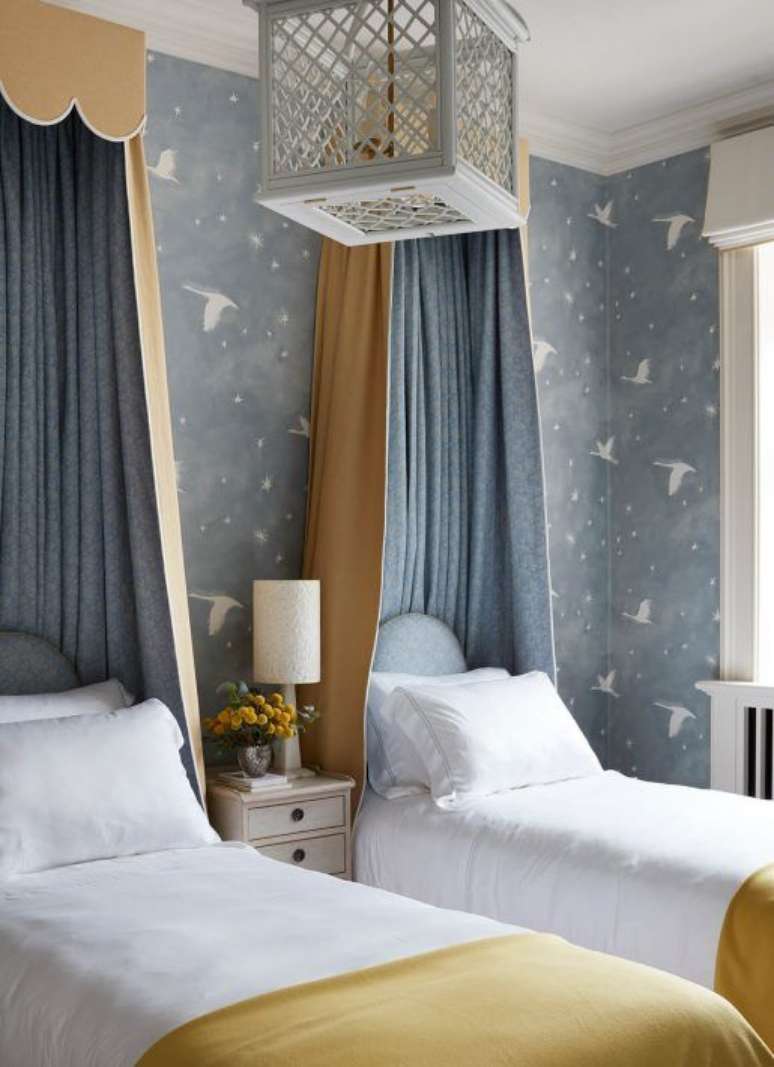 13. Lustre infantil branco &ndash; Foto Studio Indigo