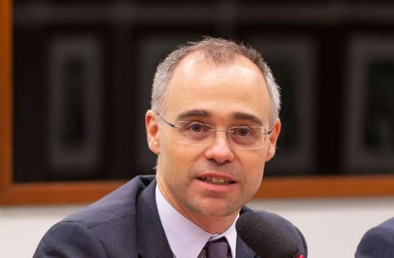 André Luiz de Mendonça, é o atual advogado-geral da União indicado por Jair Bolsonaro ao cargo