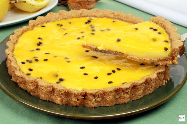 Torta de maracujá sem açúcar e sem lactose