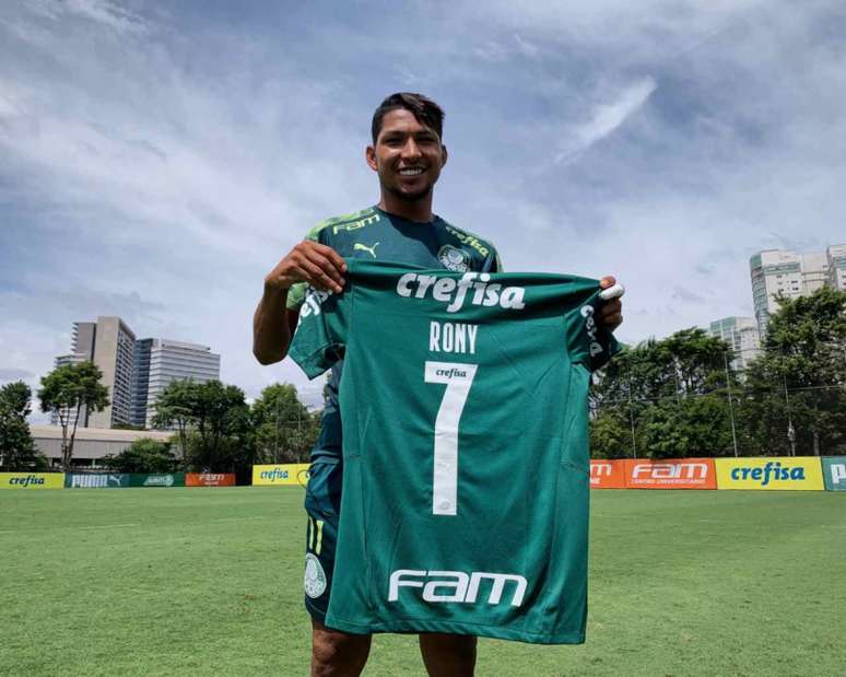 Rony é o mais novo camisa 7 do Verdão (Foto: Divulgação/Palmeiras)