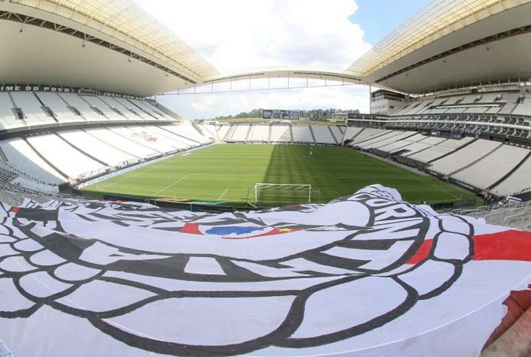 Camisa 12 acredita que há outros métodos de ajudar o clube (Foto: Rodrigo Coca/Ag. Corinthians)