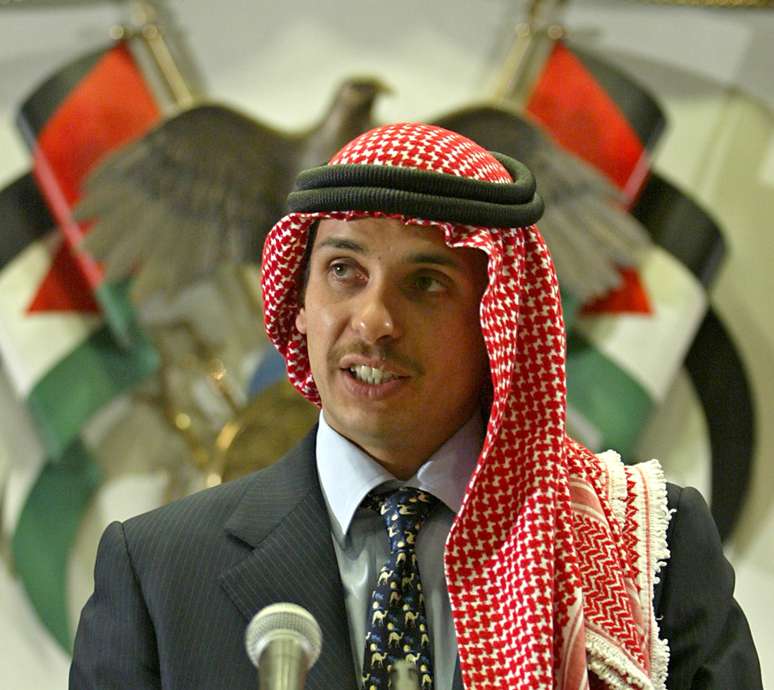 Príncipe da Jordânia Hamza bin Hussein 
 21/8/2004   REUTERS/Ali Jarekji