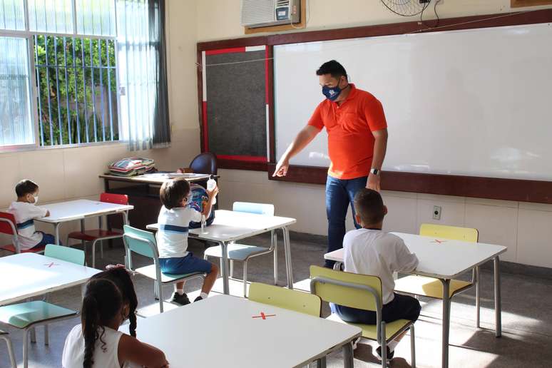 Reabertura de escolas em cidades de SP não agravou pandemia, mostra estudo