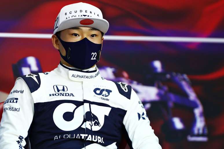 Yuki Tsunoda foi o mais jovem piloto a estrear nesta temporada 20 anos, 10 meses e 17 dias.