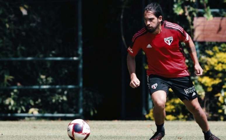 Benítez é o novo contratado do São Paulo (Foto: Reprodução/ Twitter @SaoPauloFC)