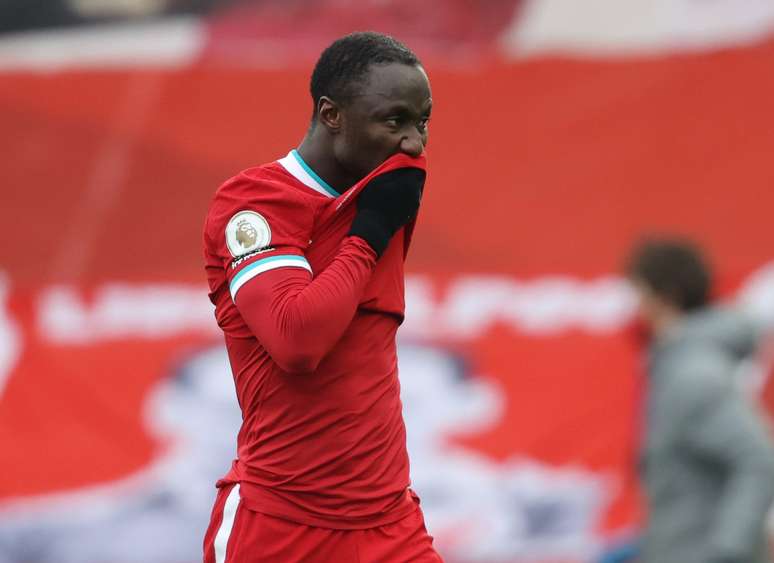 Naby Keita durante partida do Liverpool contra o Fullham pelo Campeonato Ingl&ecirc;s
07/03/2021 Pool via REUTERS/Clive Brunskill 