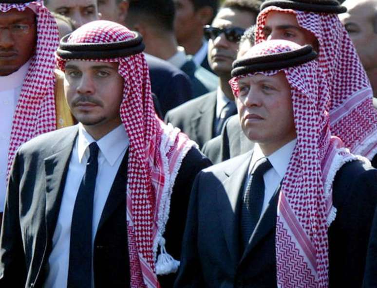Crise na família real da Jordânia chegou ao fim, segundo o rei Abdullah II