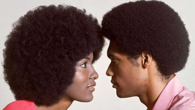 Movimento pelos direitos civis nos EUA popularizou o "black is beautiful"