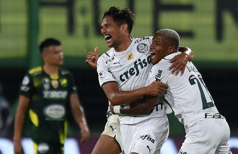 Gustavo Scarpa marcou o gol da vitória do Palmeiras diante do Defensa y Justicia (Foto: Divulgação/Conmebol)
