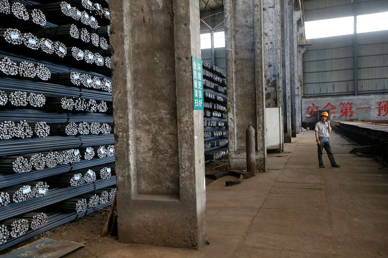 Vergalhões de aço em Fenyang, China 
28/04/2016
REUTERS/John Ruwitch