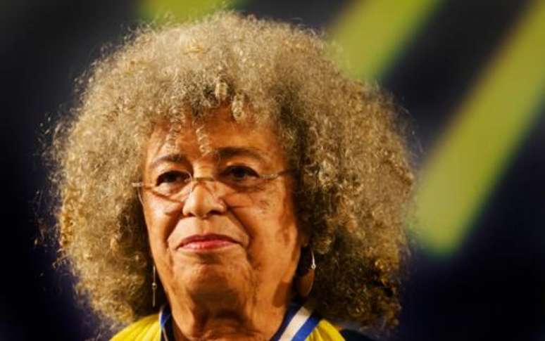 Angela Davis em discurso no Rio de Janeiro - Antonio Scorza / Shutterstock