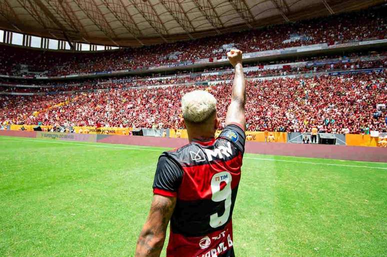 Gabi comemora após conquistar a Supercopa em 2020 (Foto: Alexandre Vidal/Flamengo)