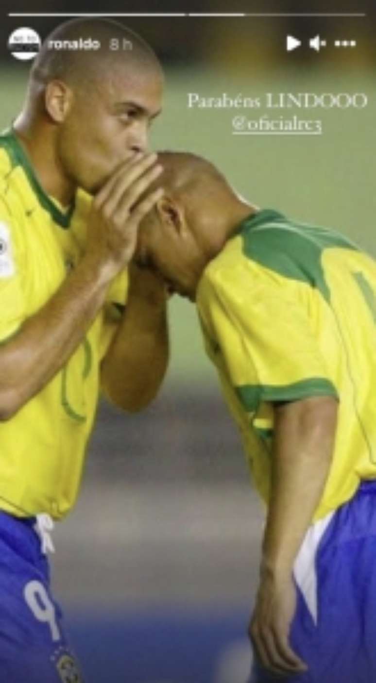 Ronaldo desejou parabéns a Roberto Carlos em seus Stories do Instagram (Reprodução / Instagram Ronaldo)