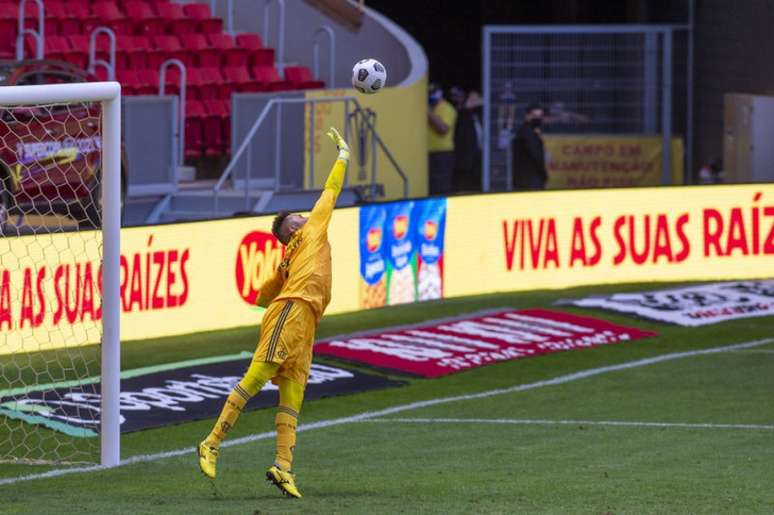 Diego Alves foi o grande destaque da conquista do bicampeonato da Supercopa do Brasil (Marcelo Cortes/Flamengo)