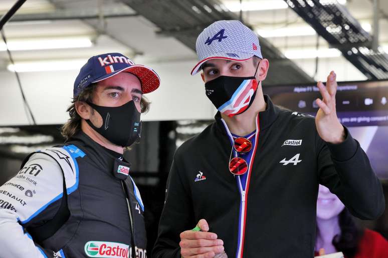 Alonso e Ocon: Prost quer que não se desentendam tanto 