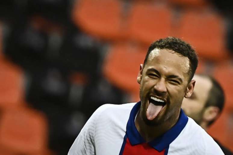 Neymar fez piada com emocionante final da Supercopa (DAMIEN MEYER / AFP)