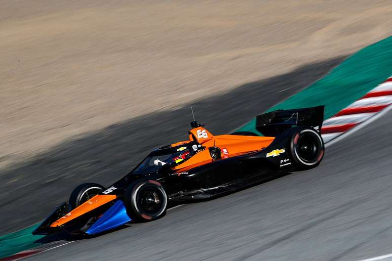 Juan Pablo Montoya pilotou o carro #66 da McLaren e dedicou boa parte do dia a testes aerodinâmicos 