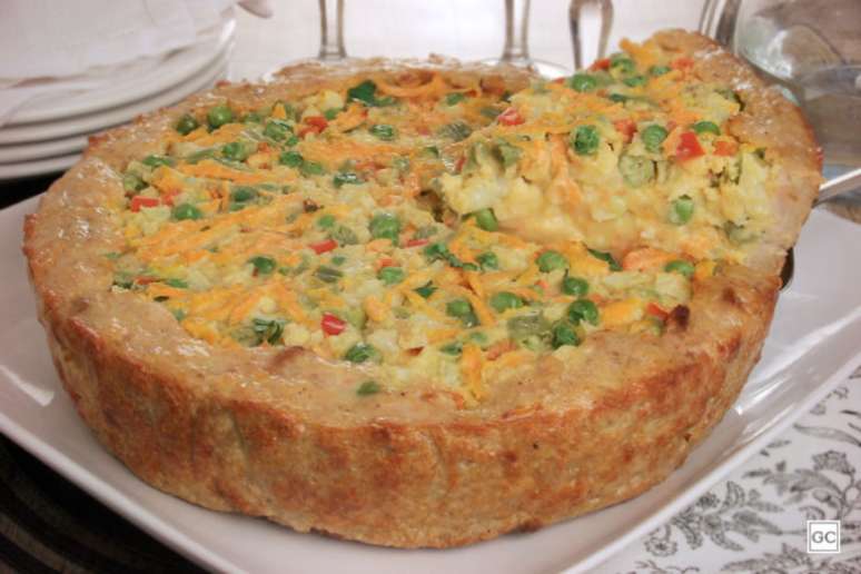 Guia da Cozinha - Quiche de frango com legumes de dar água na boca