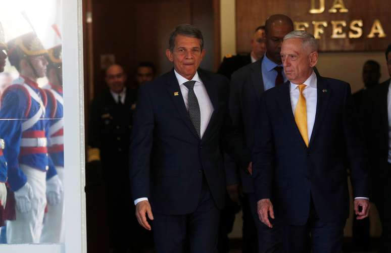 Joaquim Silva e Luna (ao centro), indicado para a presid&ecirc;ncia da Petrobras 
13/08/2018
REUTERS/Adriano Machado