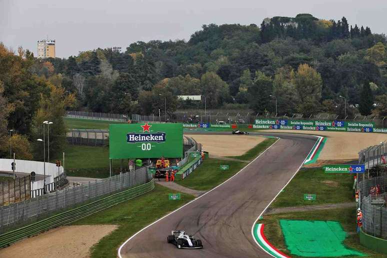 O circuito de Ímola voltou à Fórmula 1 após 14 anos. E segue em 2021 