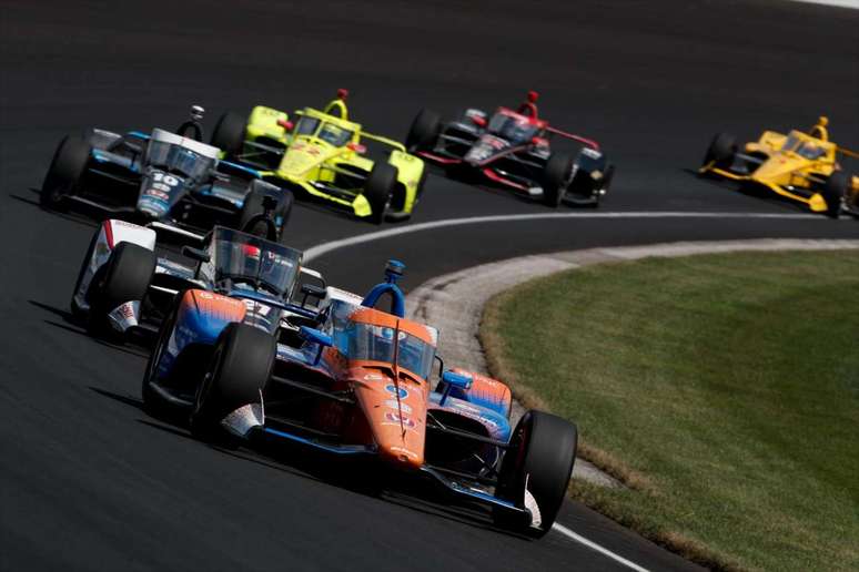 Scott liderou o maior número de voltas da Indy 500, mas foi apenas segundo, atrás de Takuma Sato. Josef Newgarden brilhou ao ficar com o quinto lugar 