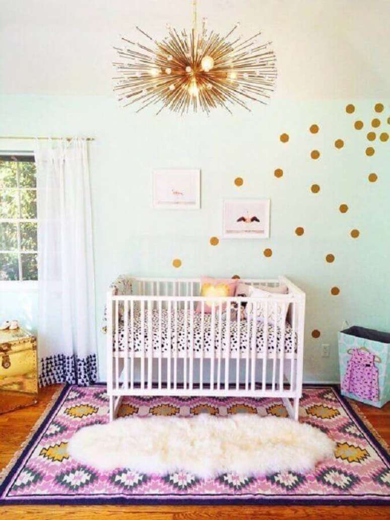 56. Modelos de tapetes diferentes para decoração de quarto de bebê simples – Foto: Pinteres