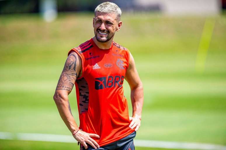 Arrascaeta, durante treinamento do Flamengo (Foto: Marcelo Cortes/Flamengo)