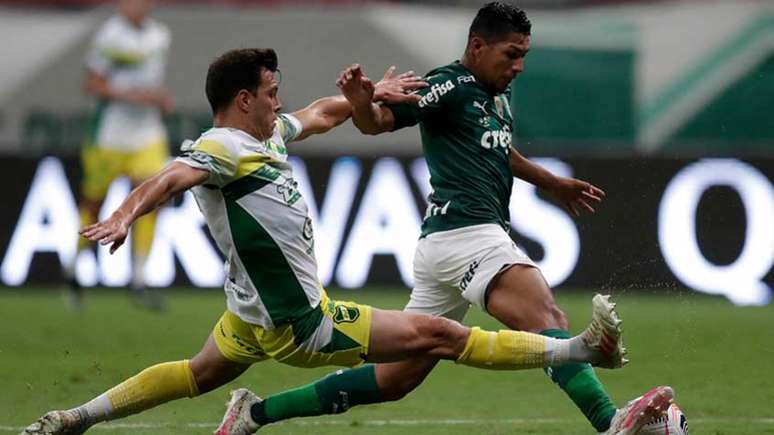 Após perder a final da Recopa Sul-Americana nos pênaltis, o Palmeiras tem o clássico pelo Paulistão (Foto: AFP)