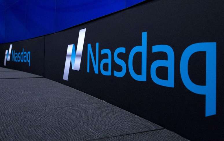 Logo da bolsa norte-americana Nasdaq, em Nova York 
02/09/2015
REUTERS/Brendan McDermid