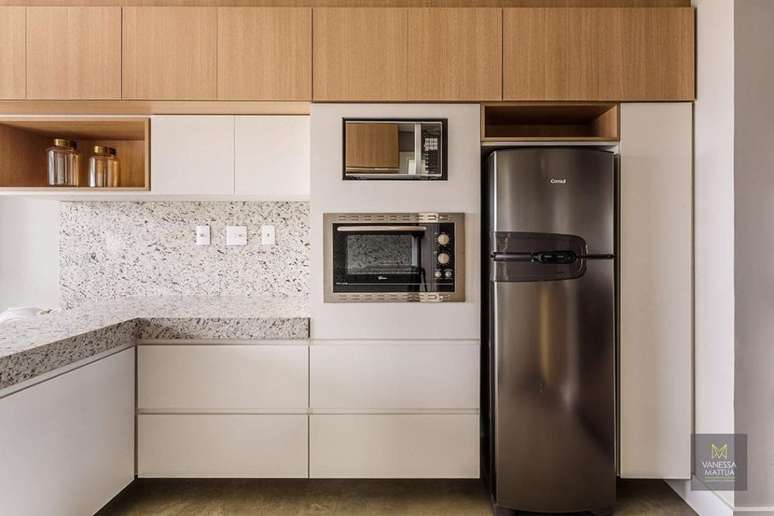 57. Decora&ccedil;&atilde;o clean com bancada de granito &ndash; Foto Arkpad