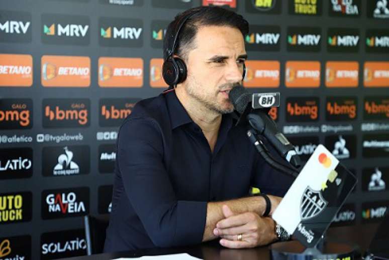 Rodrigo Caetano fala que o Galo precisa fazer caixa com a venda de atletas-(Pedro Souza/Atlético-MG)