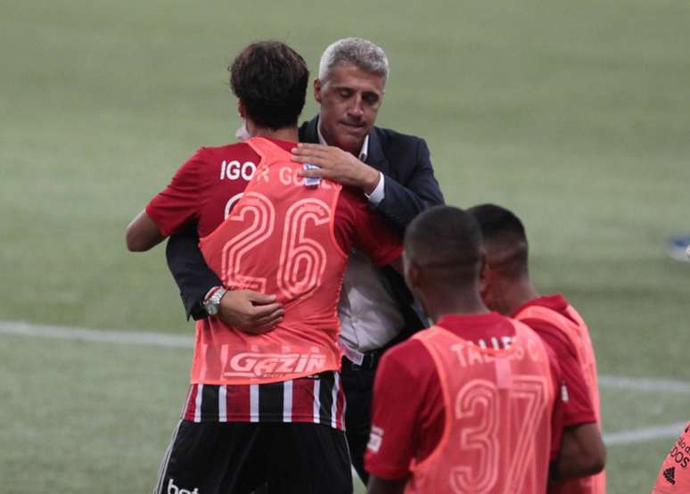 Crespo falou sobre a identidade do São Paulo (Foto: Rubens Chiri/saopaulofc.net)