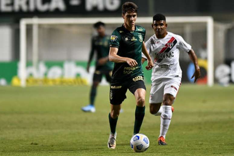 O Coelho ainda busca uma atuação convicente na temporada e confirmar sua vaga nas semifinais do Estadual-(Mourão Panda/América-MG)