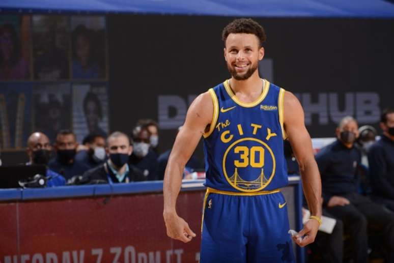 Stephen Curry, armador do Warriors