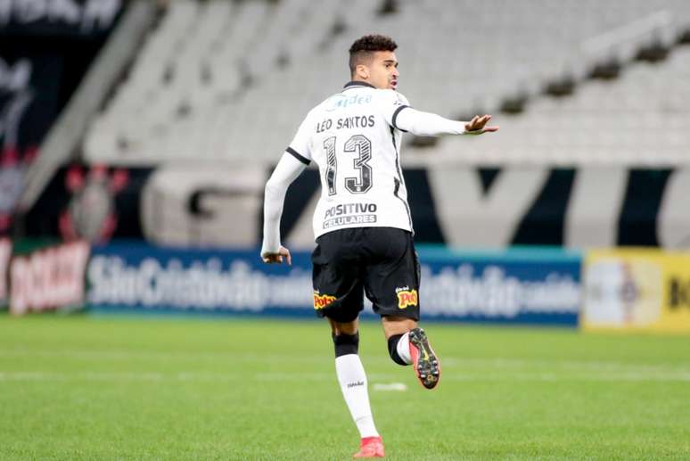 Léo Santos entrou no lugar de Luan, nos acréscimos do jogo contra o Ituano (Foto: Rodrigo Coca/Ag.Corinthians)