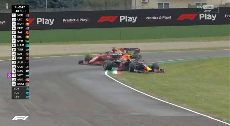 Max Verstappen respirou fundo depois da escorregada antes da relargada 
