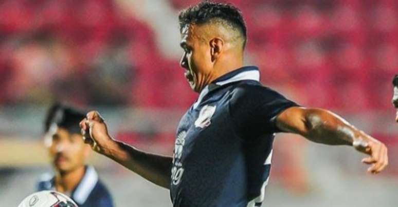 Leandro Assumpção acertou com novo clube na Tailândia (Foto: Divulgação/assessoria do jogador)