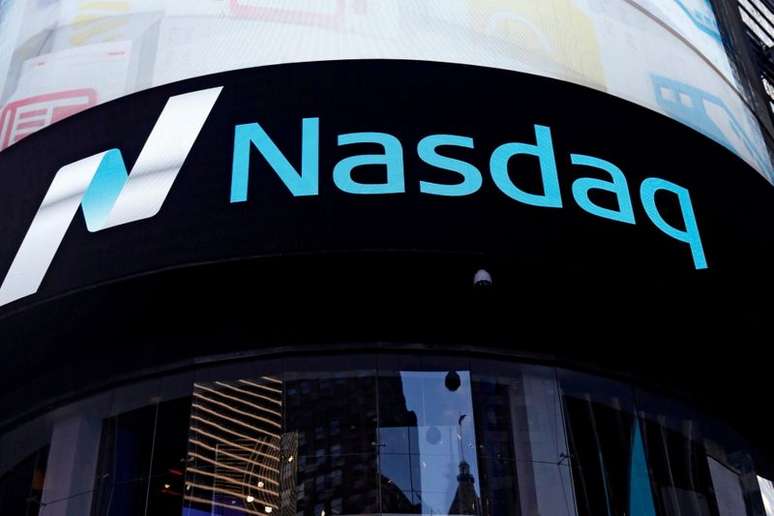 Vista externa da Nasdaq. 24/10/2016.  REUTERS/Shannon Stapleton