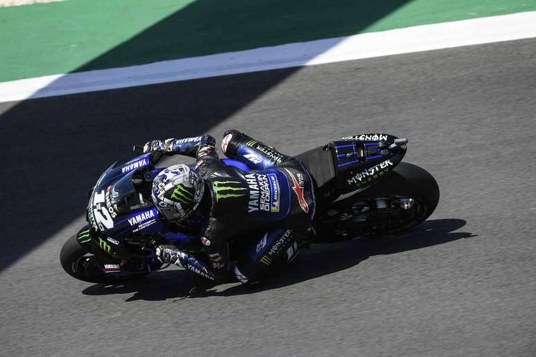 Maverick Viñales segue em terceiro lugar no campeonato, mas 20 pontos atrás do líder 