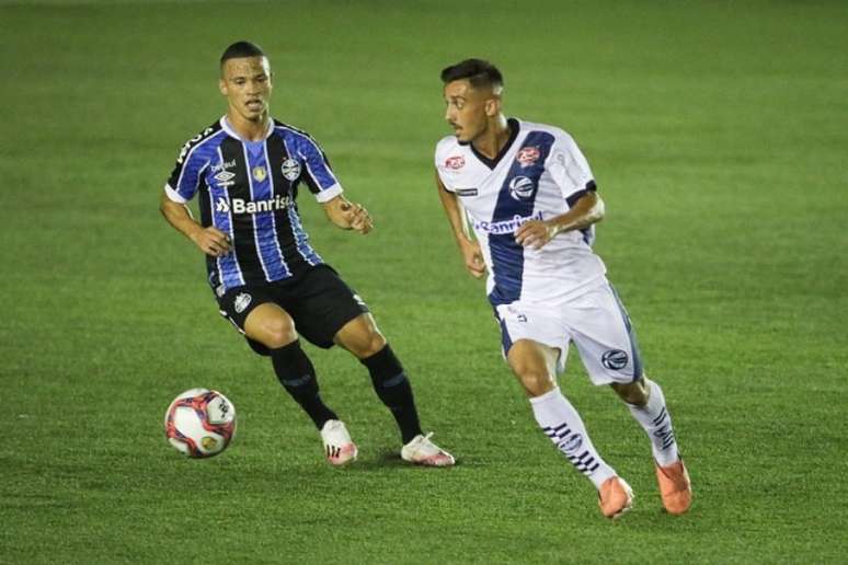 Lissandro é um dos destaques do São José no Campeonato Gaúcho de 2021 (Foto: Divulgação/São José)